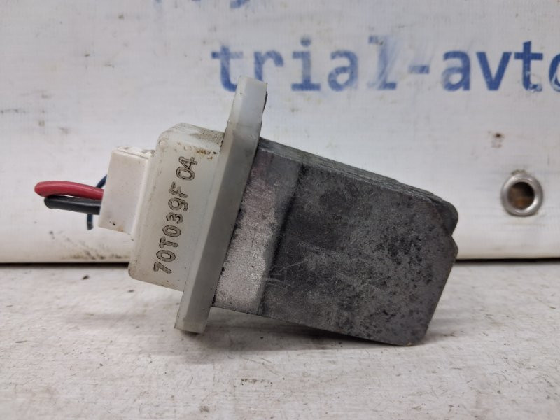 Резистор печки Nissan Qashqai J10 2.0 БЕНЗИН MR20DE 2006 (б/у) Киев - изображение 1