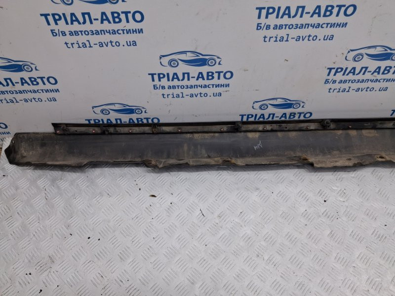 Накладка порога внешняя левая Toyota Avensis T25 2.2 DIESEL 2ADFTV 2002 (б/у) Київ - зображення 4