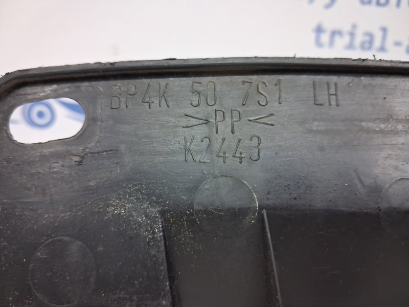 Дефлектор дворников Mazda 3 BK 1.6 БЕНЗИН Z6 2003 лев. (б/у) Киев - изображение 4