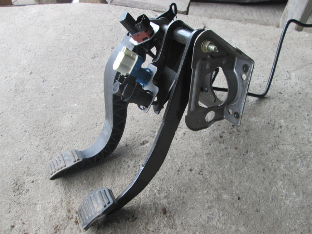 Педаль сцепления Ford Fusion 1.3 1.4 2006-2012 Ковель - зображення 1