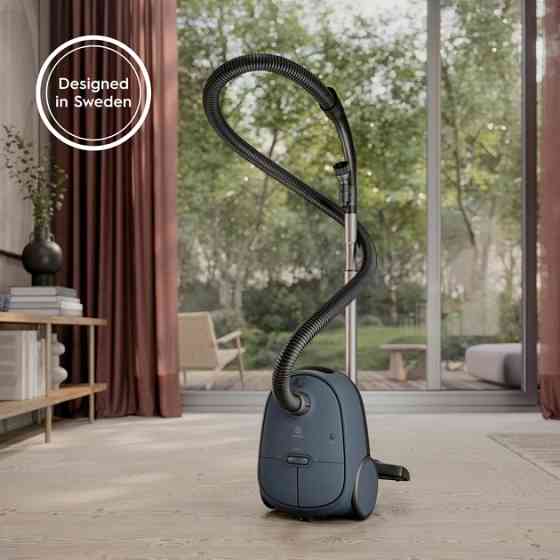 Пилосос для сухого збирання Electrolux EB61C4DB 750 Вт Киев