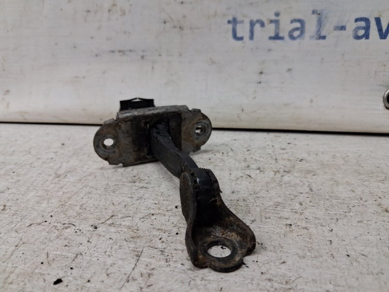 Ограничитель двери передний левый Nissan Navara D40 2.5 DIESEL YD25DDTI 2004 (б/у) Київ - зображення 2