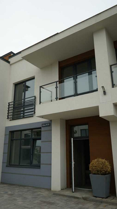 продажа 5-к таунхаус Ивано-Франковск, Волчинец, 110790 $  - зображення 2