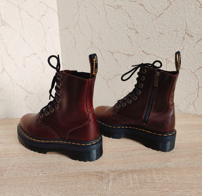 Ботинки Dr. Martens Vegan Jadon Ii Cherry Red Oxford Rub Off 39р/27 см Роздільна - зображення 4
