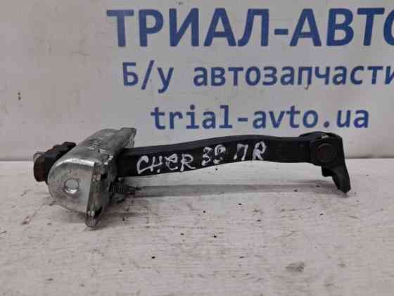 Ограничитель двери передний правый Jeep Cherokee KL 2.4 БЕНЗИН ED6 2013 (б/у) Киев