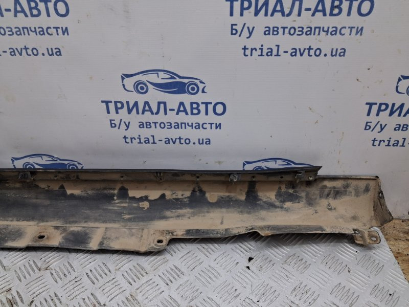 Накладка порога внешняя правая Toyota Avensis T25 1.8 БЕНЗИН 1ZZFE 2002 (б/у) Киев - изображение 7