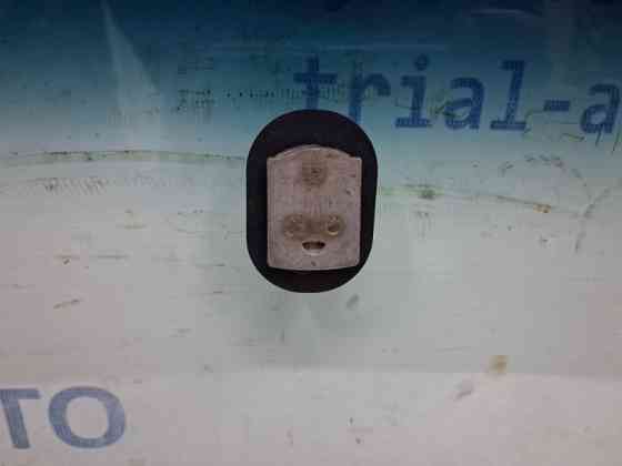 Стекло лобовое Mitsubishi Pajero Sport K9 3.0 БЕНЗИН 6G72 1996 (б/у) Киев