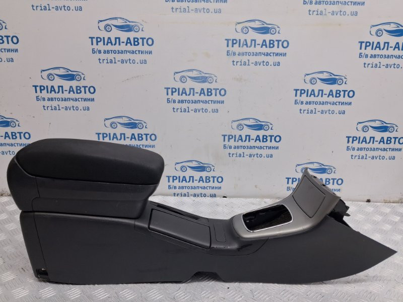 Подлокотник Toyota Avensis T25 2.0 DIESEL 1ADFTV 2002 (б/у) Київ - зображення 1