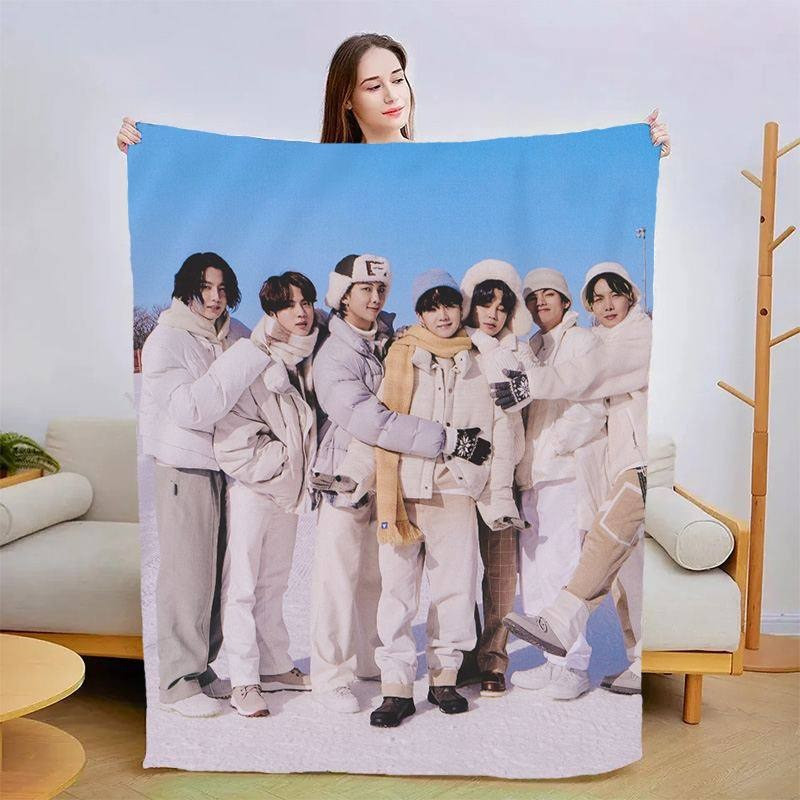 Плед 3D новорічний Зимові обійми з BTS 3187_B 15400 135х160 см Киев - изображение 1