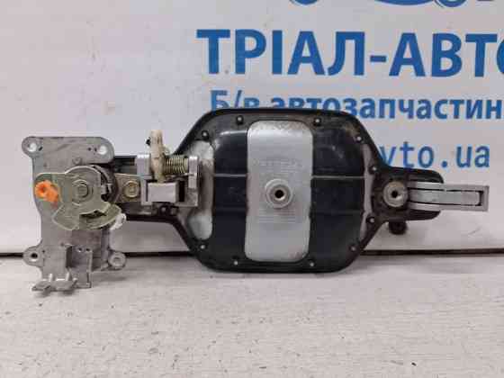 Ручка двери внешняя передняя левая Mitsubishi Pajero Wagon 3 3.2 ДИЗЕЛЬ 4M41 1999 (б/у) Київ