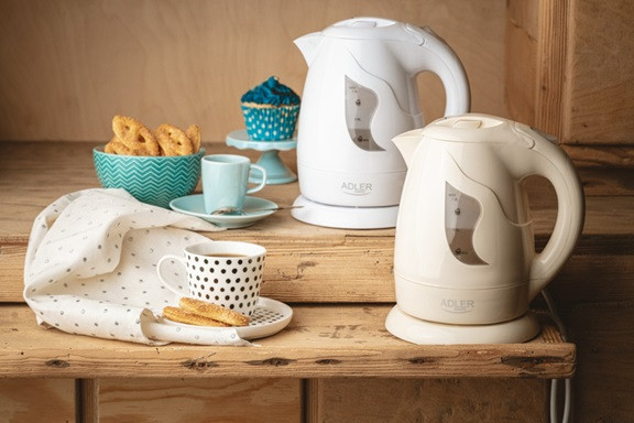 Электрочайник Adler AD 08 white 1 л белый Київ - зображення 7