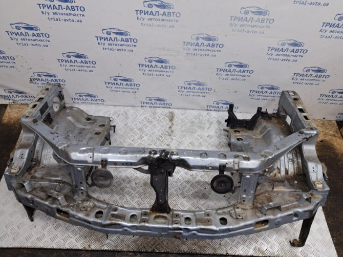 Панель передняя Kia Sorento BL 2.5 DIESEL D4CB 2002 (б/у) Київ - зображення 2