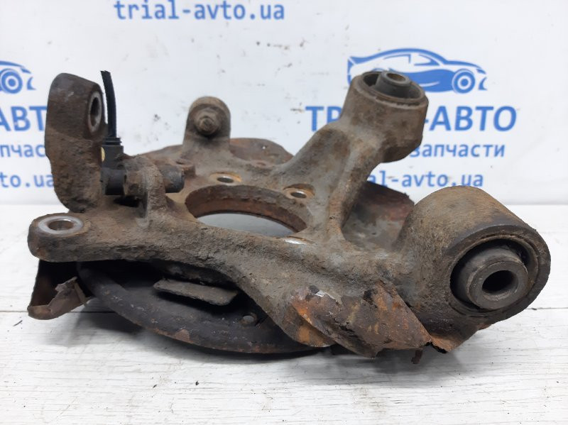 Цапфа задняя левая Mitsubishi Pajero Wagon 4 3.2 ДИЗЕЛЬ 4M41 2006 (б/у) Київ - зображення 2