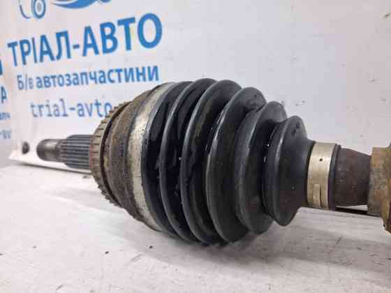 Привод передний левый МКПП Toyota Avensis T25 2.2 DIESEL 2ADFTV 2002 (б/у) Київ