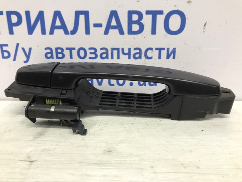 Ручка двери внешняя передняя левая Toyota Avensis T25 1.8 БЕНЗИН 1ZZFE 2002 (б/у) Киев - изображение 2