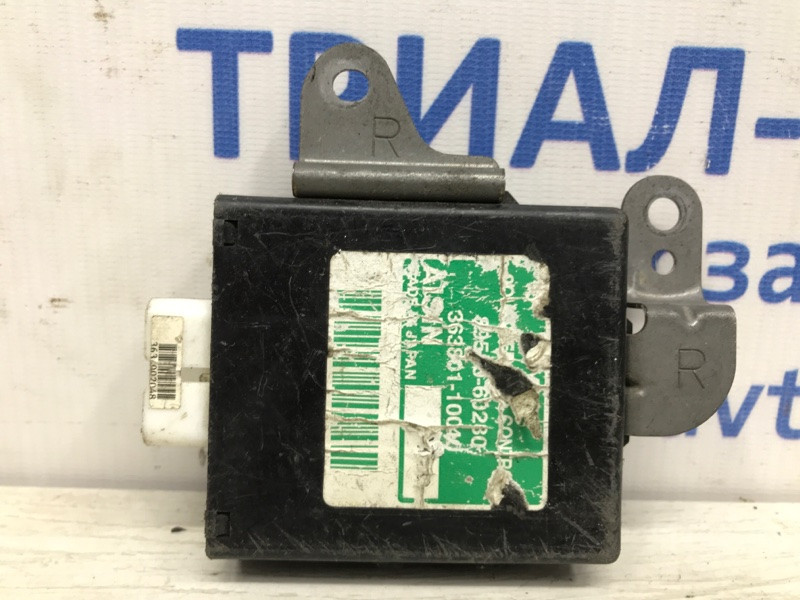 Блок управления раздаточной коробкой Toyota Prado 2002-2009 8953060280 (Арт. 10634) Киев - изображение 1