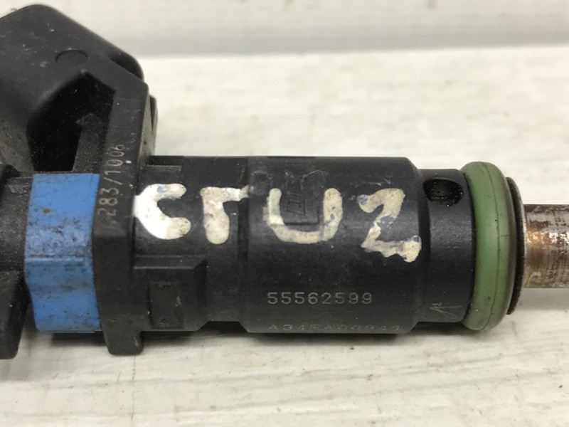 Форсунка топливная Chevrolet Cruze J300 1.6 F16D4 2009 (б/у) Київ - зображення 3