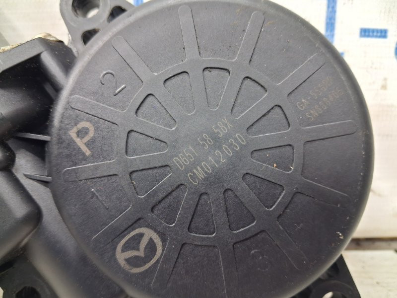 Моторчик стеклоподъемника задний Mazda 6 GH 2.5 БЕНЗИН L5-VE 2007 прав. (б/у) Київ - зображення 3