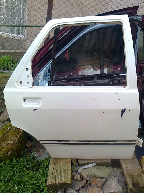 Дверка задня права 1648685 Форд Сієрра 87-92р.в. седан. хетчбек Вінниця - зображення 4