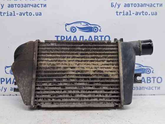 Радиатор интеркуллера Mitsubishi L200 KB 2.5 DIESEL 4D56 2006 (б/у) Київ