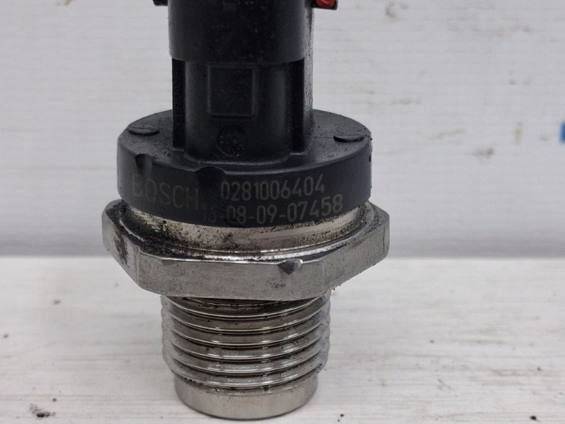 Датчик давления топлива в рейке Kia Sportage QL 1.7 DIESEL D4FD 2015 (б/у) Київ - зображення 4