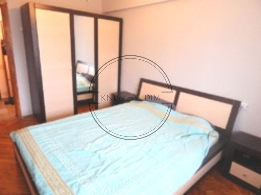 БЕЗ КОМІСІЇ! Оренда роздільної 2-х к. кв біля ст.м. Палац Україна вул. Велика Васильківська,124 № 11 Киев - изображение 1