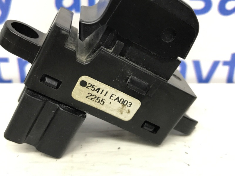 Кнопка стеклоподъемника Nissan Pathfinder R51 2.5 DIESEL YD25DDTI 2004 (б/у) Киев - изображение 4