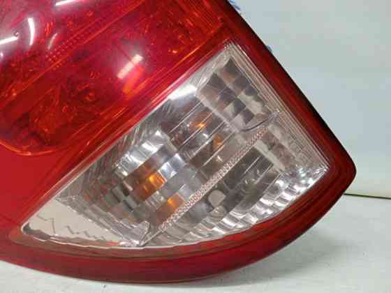 Фонарь задний внешний левый Toyota RAV 4 A30 2.0 БЕНЗИН 1AZFE 2005 (б/у) Киев