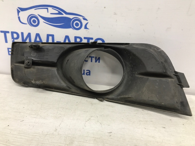 Решетка противотуманки правая Chevrolet Cruze J300 1.8 2009 (б/у) Київ - зображення 2