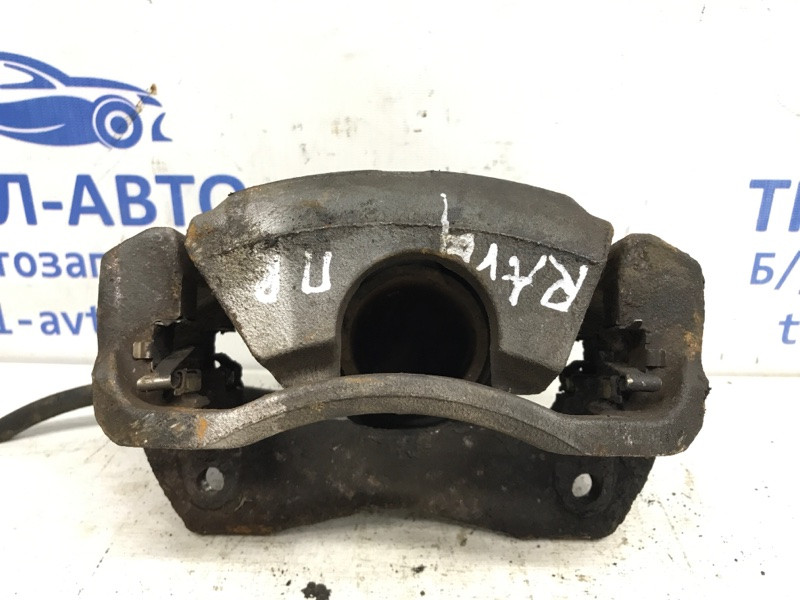 Суппорт передний правый Toyota RAV 4 A30 2.2 DIESEL 2ADFTV 2005 (б/у) Киев - изображение 2