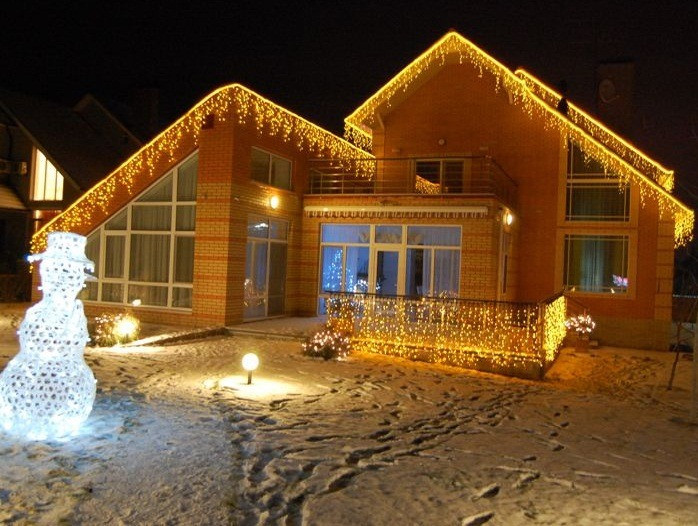 Монтаж демонтаж та продаж новорічних гірлянд Київ - зображення 1