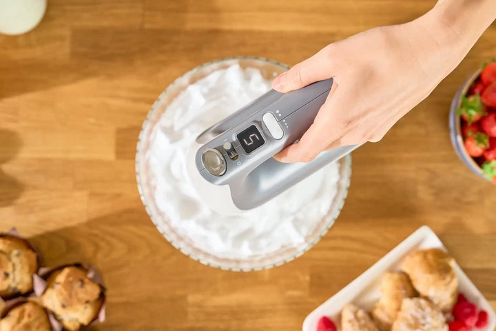 Миксер ручной Zelmer ZHM2650 1400 Вт серый Киев - изображение 8