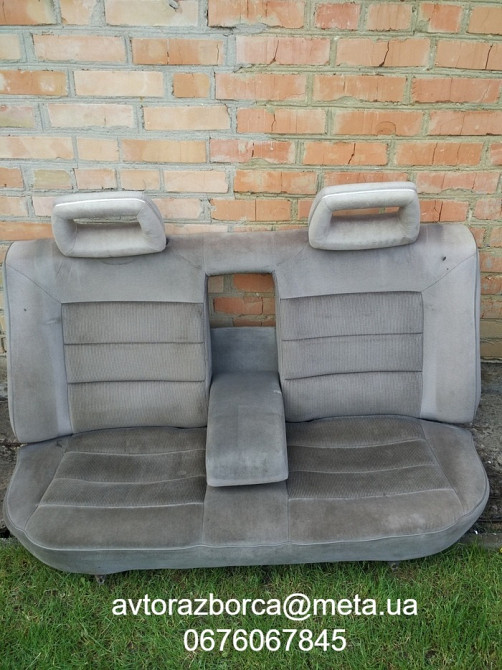 Заднє сидіння Ауді-100 велюр Винница - изображение 2