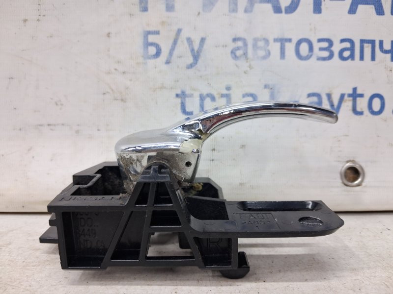 Ручка двери внутренняя правая Nissan Qashqai J10 2.0 БЕНЗИН MR20DE 2006 (б/у) Киев - изображение 2
