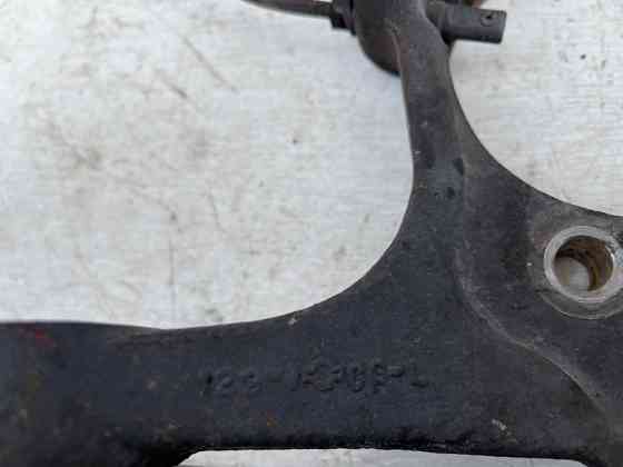 Кулак поворотный левый без ступицы Infiniti FX S50 3.5 БЕНЗИН VQ35DE 2002 (б/у) Киев