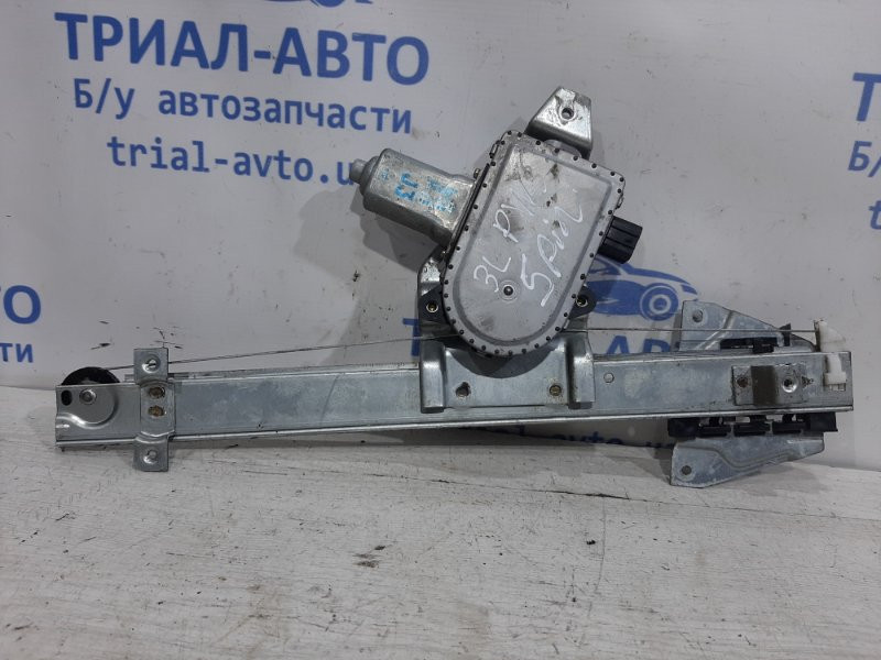 Стеклоподъемник задний левый Mitsubishi Pajero Wagon 3 3.2 ДИЗЕЛЬ 4M41 1999 (б/у) Киев - изображение 1