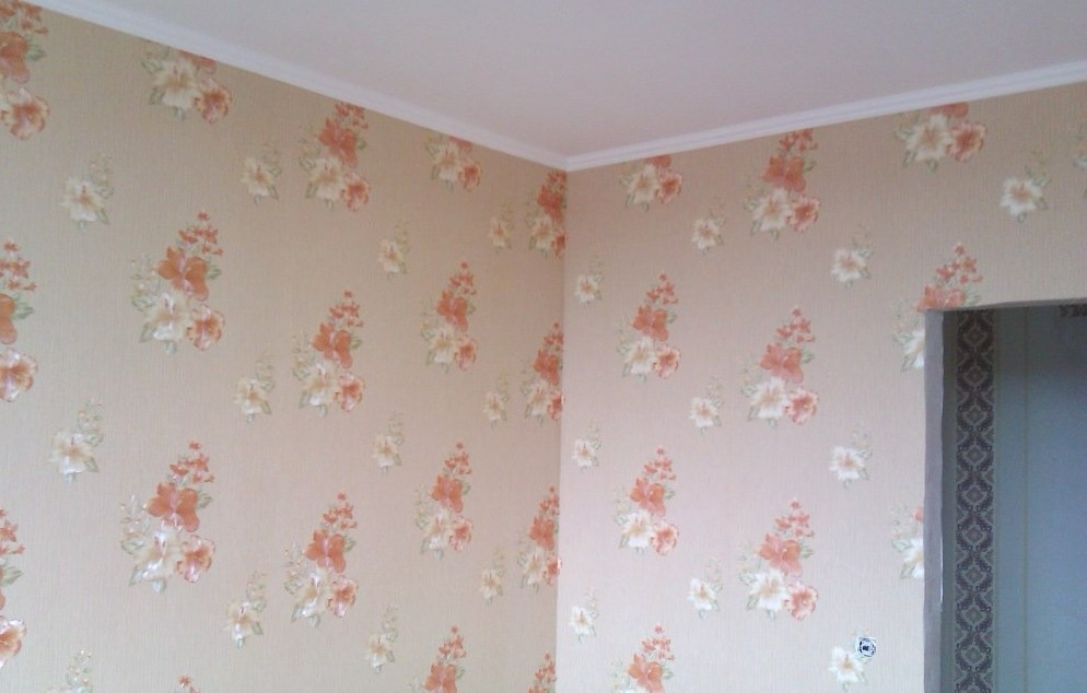 Поклейка обоев профессионально и быстро Київ - зображення 1