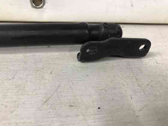 Амортизатор крышки багажника Kia Sportage SL 1.7 DIESEL D4FD 2010 (б/у) Киев