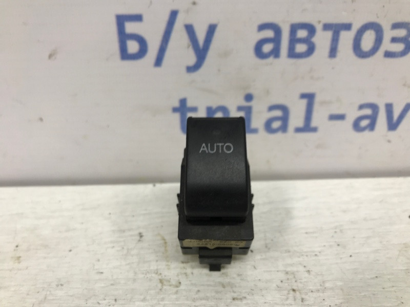 Кнопка стеклоподъемника Toyota Avensis T25 2.0 DIESEL 1CDFTV 2002 (б/у) Київ - зображення 1