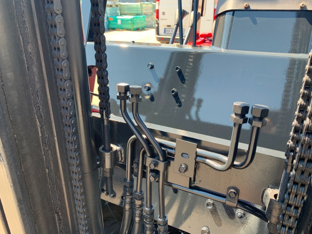 Вилочний газ-бензиновий автонавантажувач Nissan з двома додатковими секцiями Одесса - изображение 8