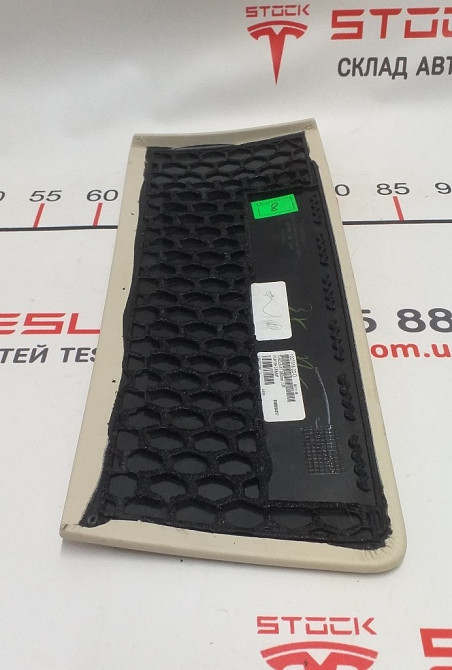 3Лицевая панель бардачка (перчаточного ящика) 13A PUR CREAM Tesla model X 1007018-22-D Київ - зображення 3