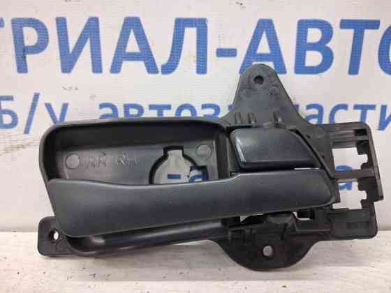 Ручка двери внутреняя задняя правая Hyundai I30 FD 1.6 DIESEL D4FB 2007 (б/у) Киев