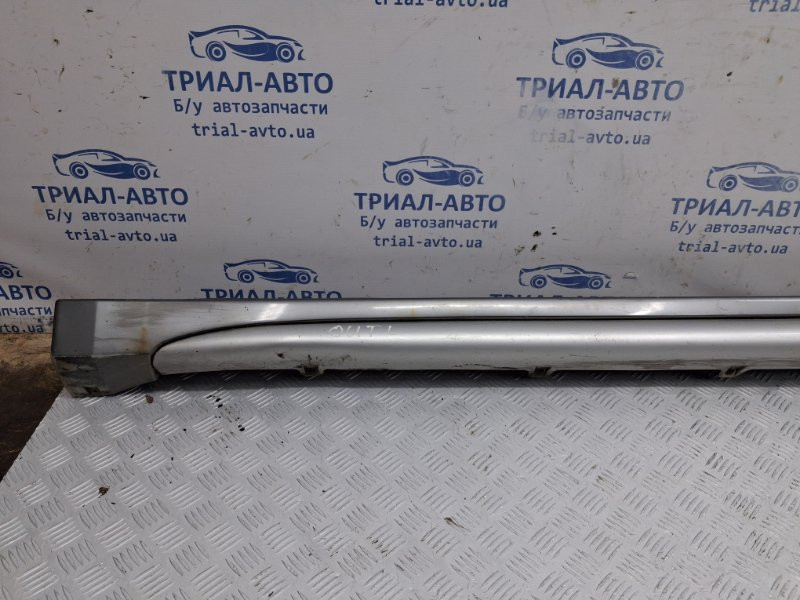 Накладка порога внешняя левая Mitsubishi Outlander CU 2.4 БЕНЗИН 4G69 2003 (б/у) Киев - изображение 2