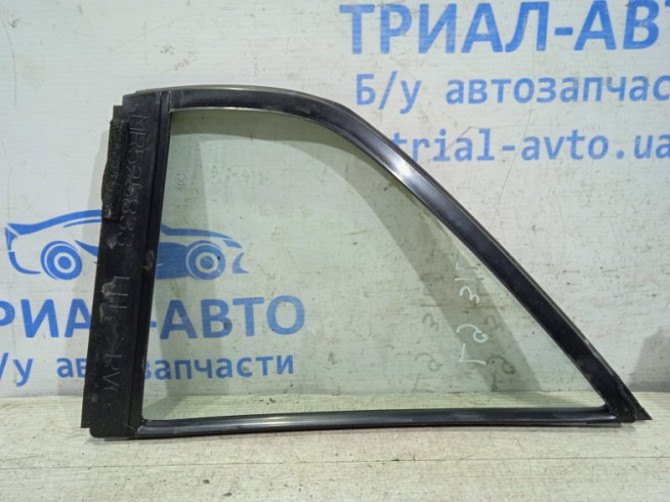 Стекло двери задней левой (форточка) Mitsubishi Lancer 9 1.6 БЕНЗИН 4G18 2003 (б/у) Київ - зображення 3