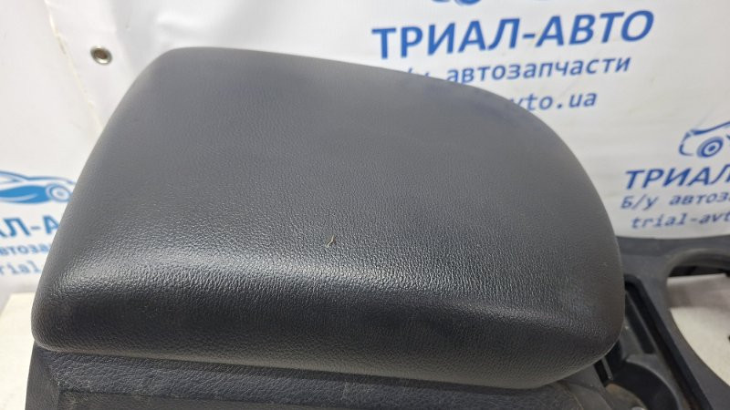 Подлокотник SsangYong Actyon 2005-2010 7790032010LAM (Арт. 75295) Киев - изображение 4