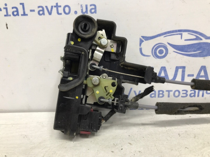 Замок двери задний правый Chevrolet Captiva C100 2.4 БЕНЗИН Z24SED 2006 (б/у) Киев - изображение 2