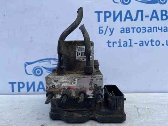 Блок abs Kia Sorento XM 2.4 БЕНЗИН G4KJ 2009 (б/у) Киев