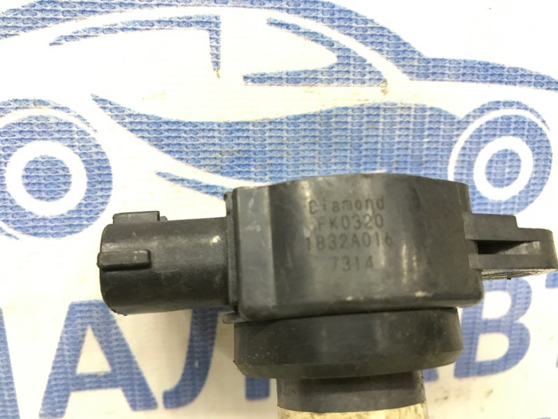 Катушка зажигания Mitsubishi Outlander XL 2.4 БЕНЗИН 4B12 2007 (б/у) Київ - зображення 3