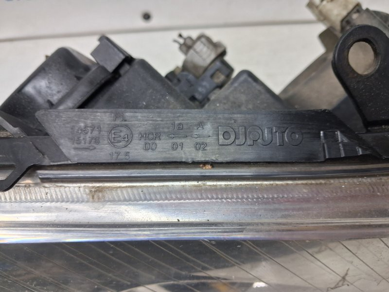 Фара правая галоген Toyota Avensis 2002-2010 8113005211 (Арт. 71321) Киев - изображение 9