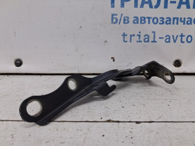 Петля капота правая Toyota Avensis T25 2.2 DIESEL 2ADFTV 2002 (б/у) Киев - изображение 2
